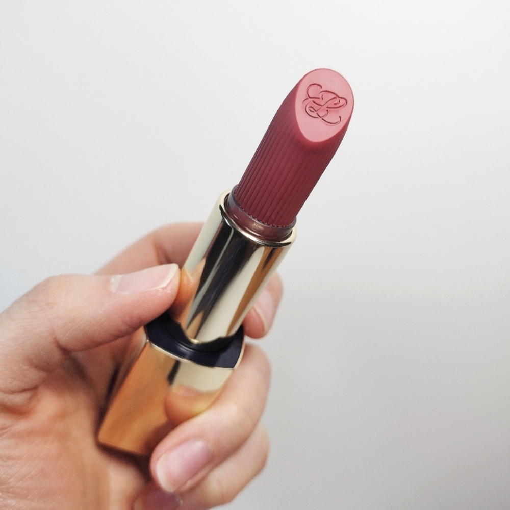 Estee Lauder Stolen Heart Refillable Matte Lipstick